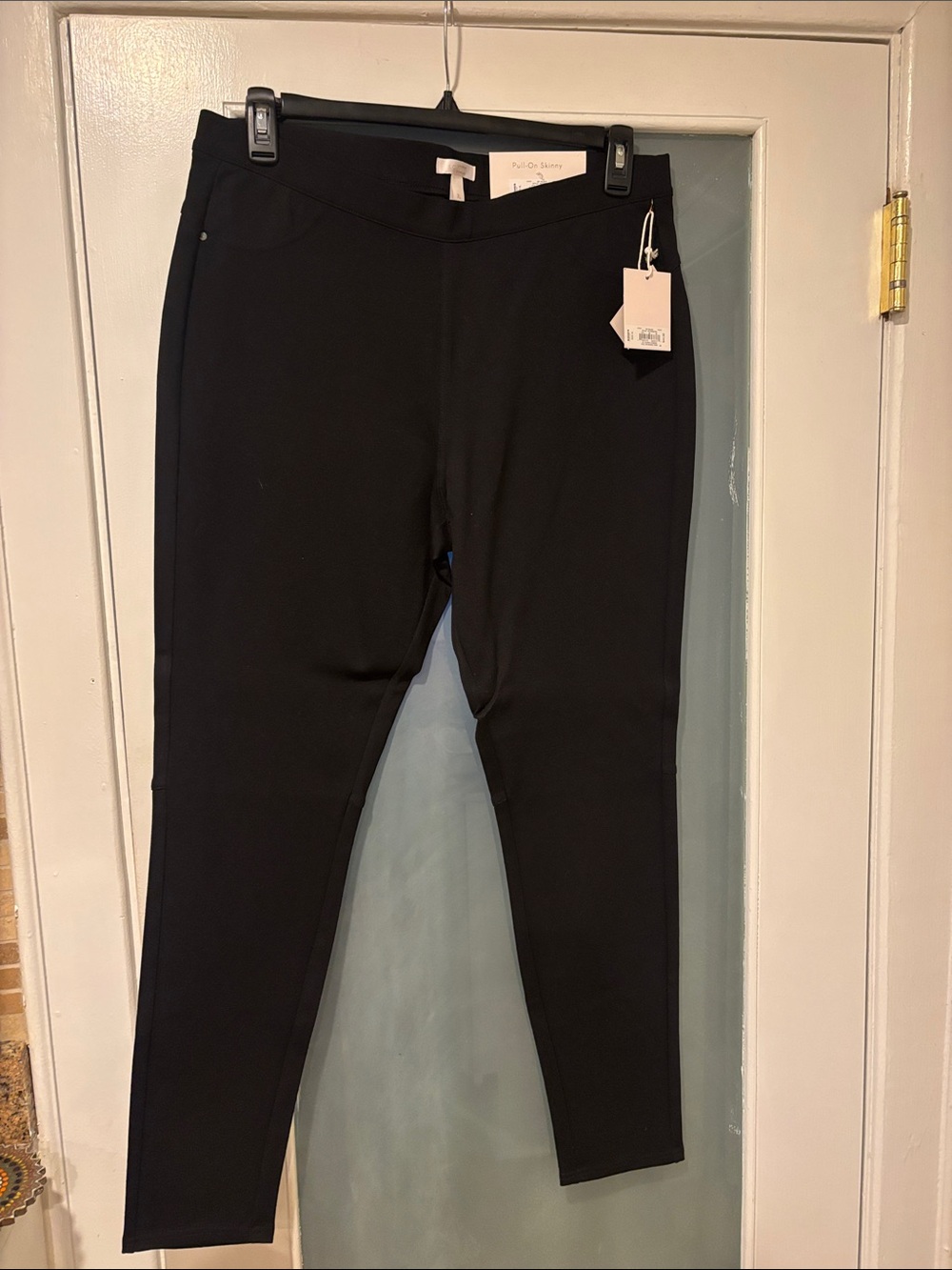 LC Lauren Conrad Black Skinny Ponte Pants